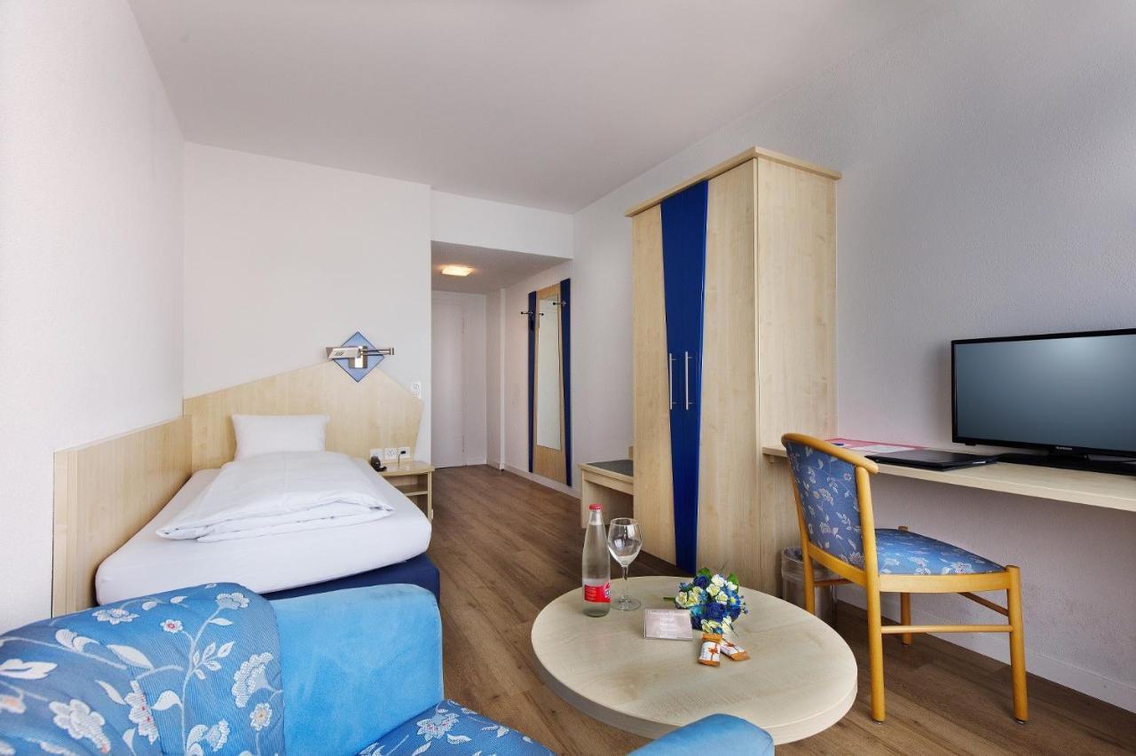 Hotel Blumenstein Self-Check In Frauenfeld Ngoại thất bức ảnh